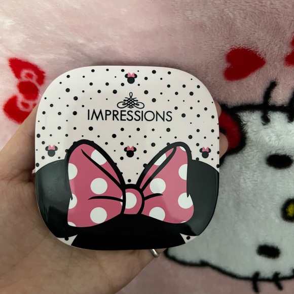 Impression Minnie Mouse LED compact mirror - Picture 1 of 3